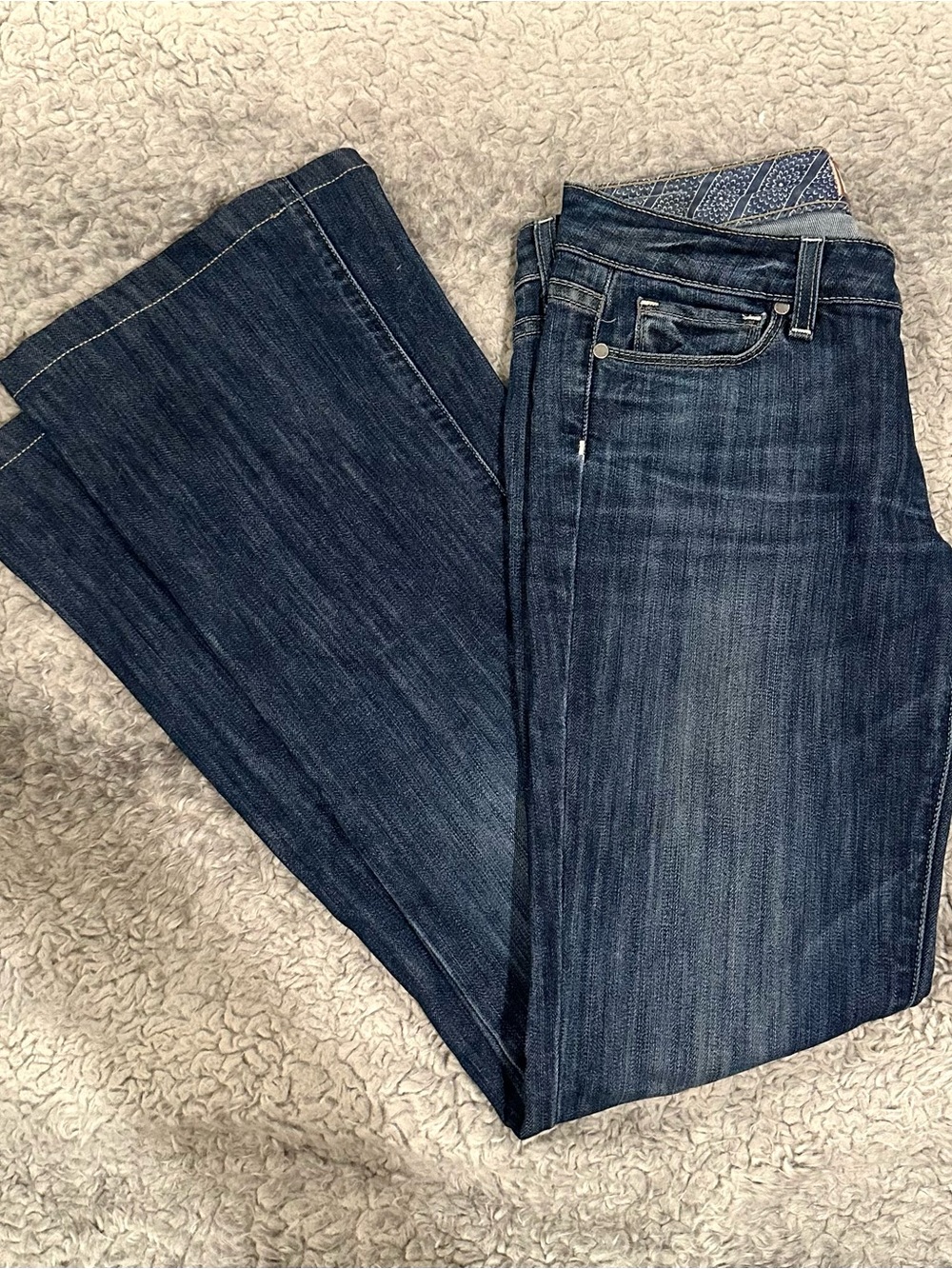 Women’s Blue Paige Flare Jeans Size 27